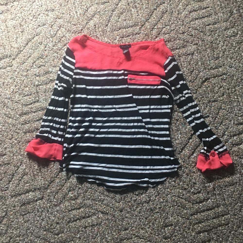 striped shirt